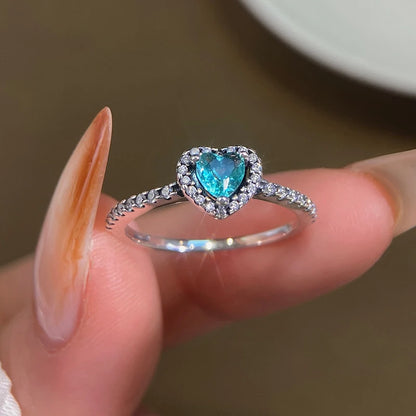 Zirkon Glänzender Liebesherzring für Frauen